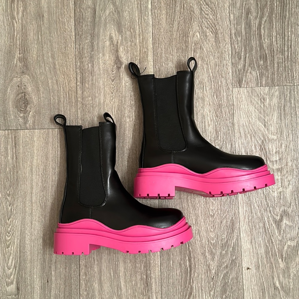 NEW Chelsea Boots  (Worn Once)